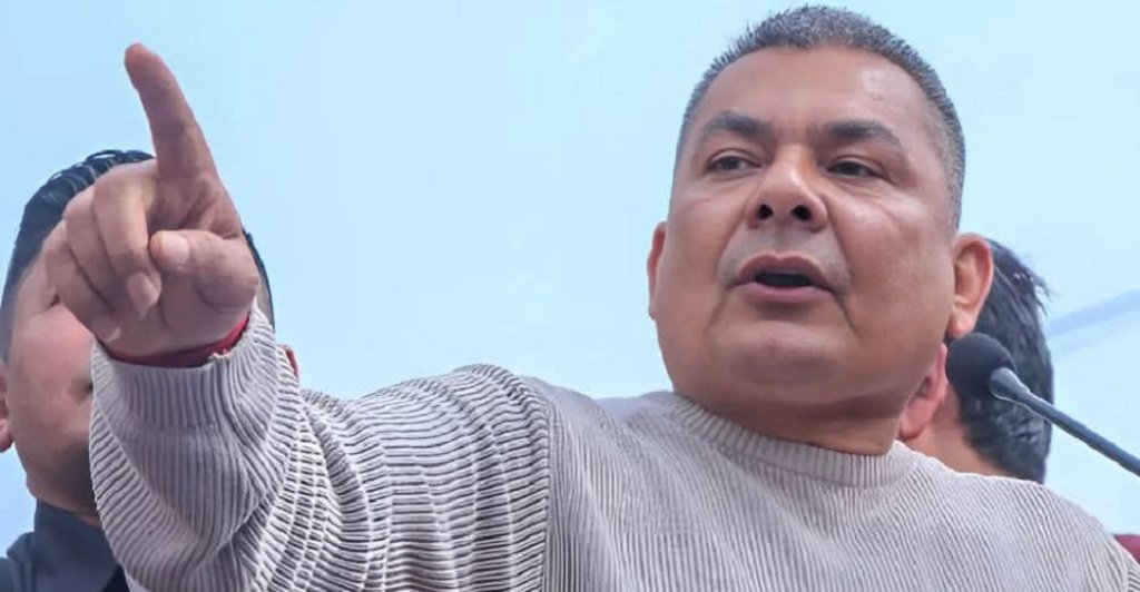 सुकुम्बासी वस्तीमा दुर्गा प्रसाईंले भने– तपाईंको घर भत्काउन आए बालेनको घर भत्काउन जानूस्