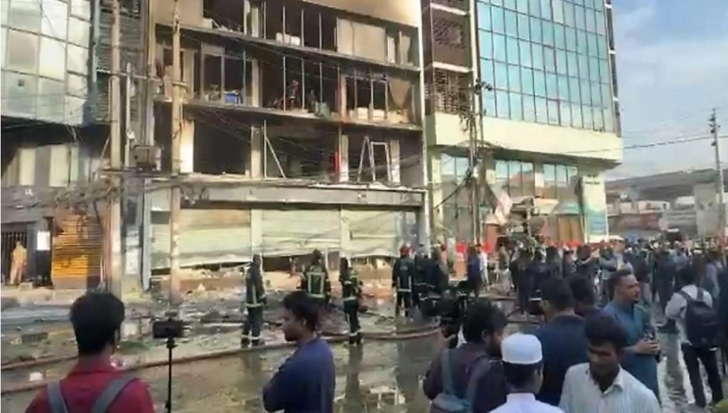 बंगलादेशमा फेरि प्रदर्शन चर्कियो