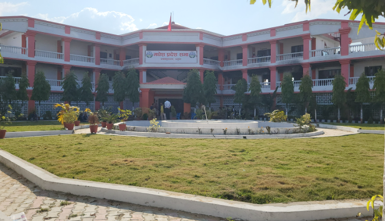 विश्वासको मत लिने भनेका मुख्यमन्त्री अनुपस्थित भएपछि मधेश प्रदेश सभा बैठक स्थगित