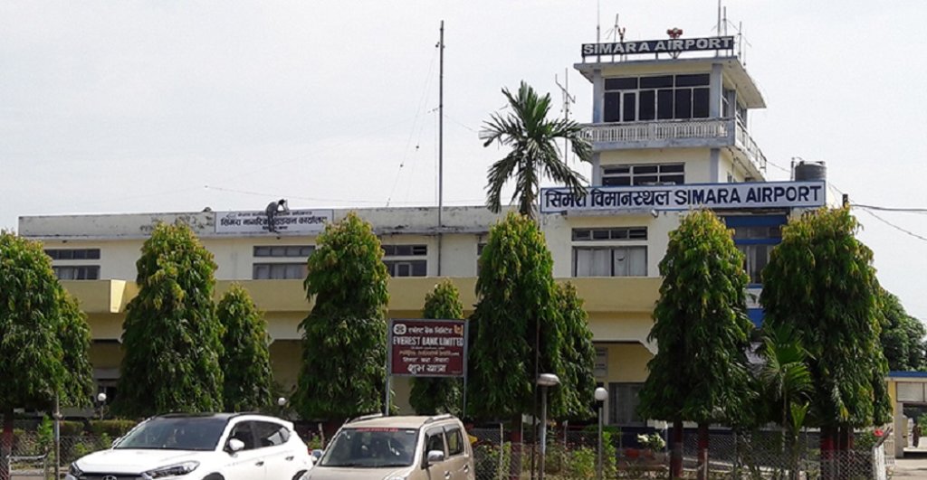 शंकर पोखरेल र महेश बस्नेतलाई रोक्न सिमरा विमानस्थलमा तोडफोड, बारामा कर्फ्यू