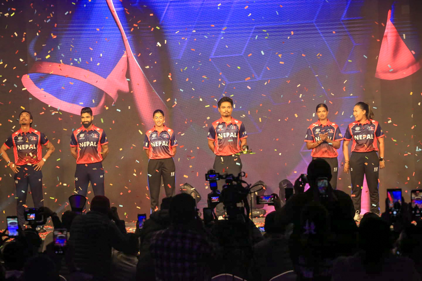 क्रिकेट टोलीको नयाँ जर्सी सार्वजनिक