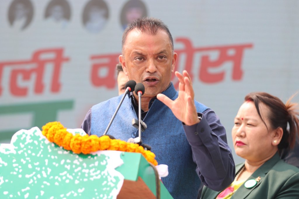 पाँच वर्ष कांग्रेस नेतृत्वमा देश तीव्र गतिमा अघि बढ्छ : गगन थापा