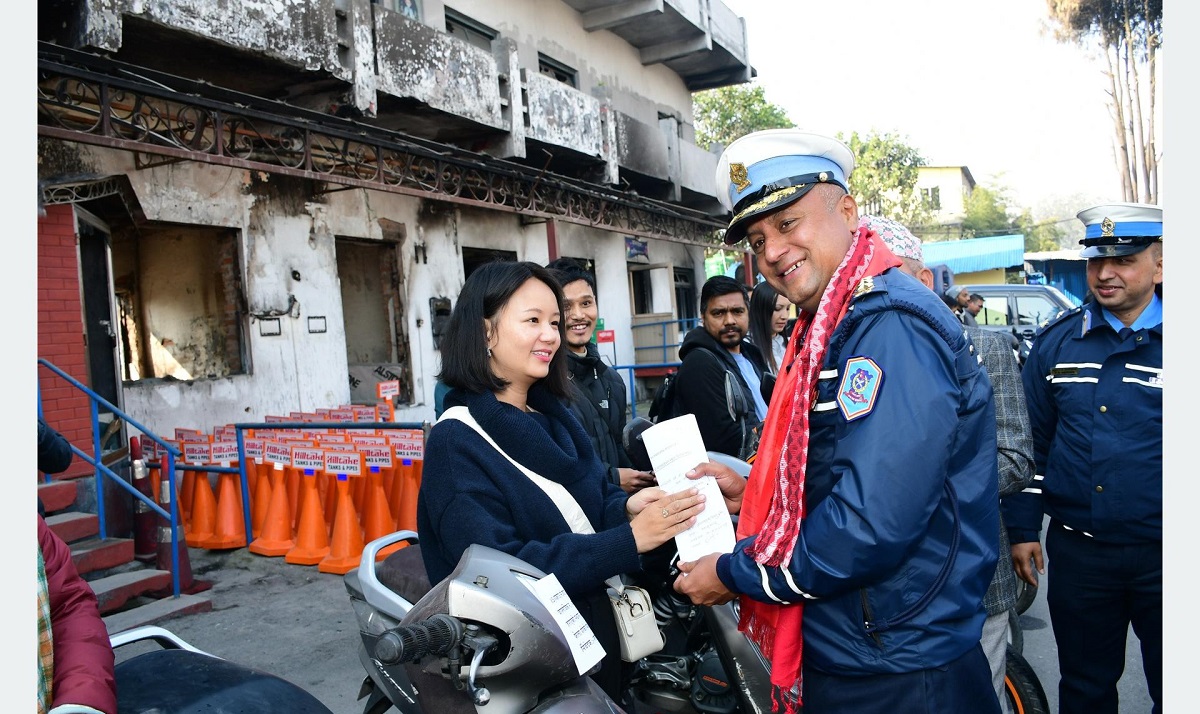 चोरी भएका ६० वटा मोटरसाइकल र स्कुटर हस्तान्तरण