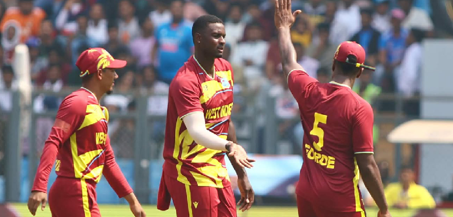 आइसीसी टी–२० विश्वकपमा लगातार तेस्रो हार व्यहोरेसँगै नेपाली टोली सुपर ८ दौडबाट बाहिरिए